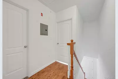 822 Hollywood Avenue, Bronx, NY 10465 - Photo 15