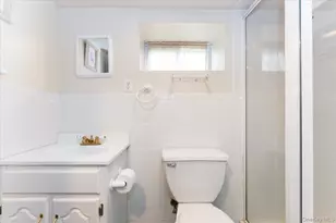 3183 Waterbury Ave, Bronx, NY 10465 - Photo 5