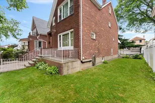 3183 Waterbury Ave, Bronx, NY 10465 - Photo 21