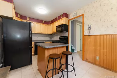 3183 Waterbury Avenue, Bronx, NY 10465 - Photo 9