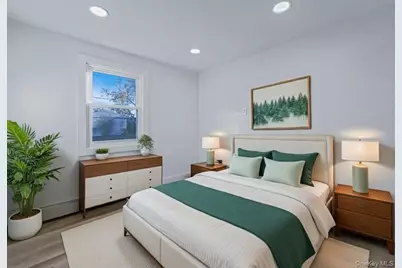 99 Elmwood Avenue, Selden, NY 11784 - Photo 19