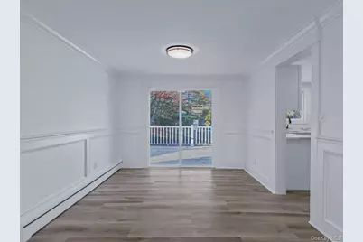 99 Elmwood Avenue, Selden, NY 11784 - Photo 7