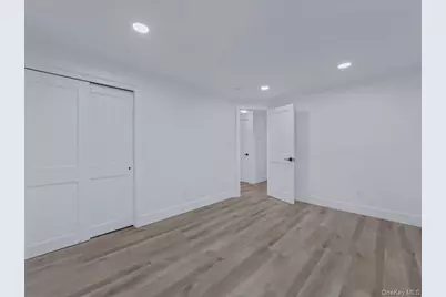 99 Elmwood Avenue, Selden, NY 11784 - Photo 15