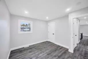 3004 New London Ave, Medford, NY 11763 - Photo 19