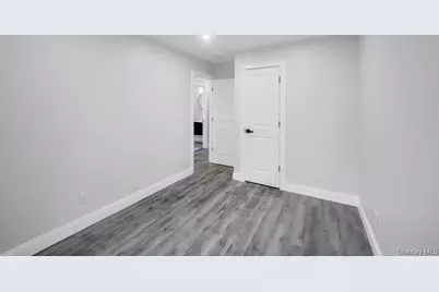 3004 New London Avenue, Medford, NY 11763 - Photo 21