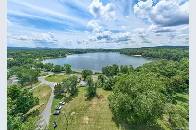 60 Hibiscus Cir #60, Hopewell Junction, NY 12533 - Photo 7