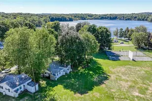 60 Hibiscus Cir, Hopewell Junction, NY 12533 - Photo 25