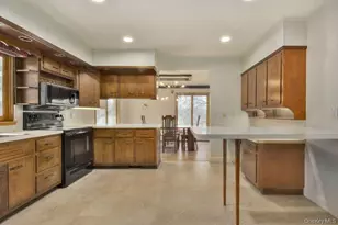 51 W Main St, Port Jervis, NY 12771 - Photo 11