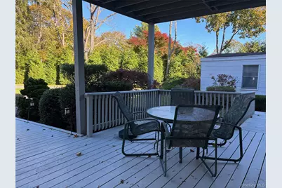 185 S Country Road #S. Country Rd, Patchogue, NY 11772 - Photo 43