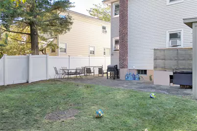 234 Nassau Boulevard, Garden City South, NY 11530 - Photo 19