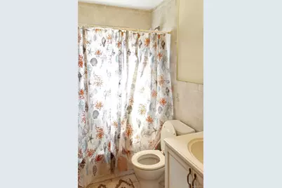 234 Nassau Boulevard, Garden City South, NY 11530 - Photo 17