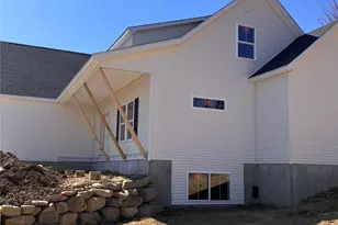 9 Domingues, Newburgh, NY 12550 - Photo 3