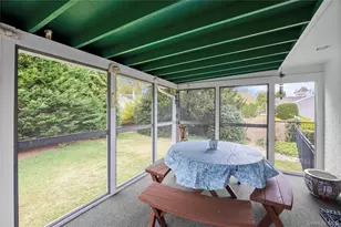 6 Kipling Dr, Greenlawn, NY 11740 - Photo 19