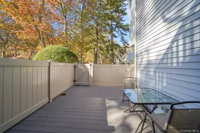 227 Springmeadow Drive #B, Holbrook, NY 11741 - Photo 33