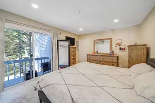 227 Springmeadow Dr, Holbrook, NY 11741 - Photo 35