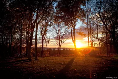 25 Carriage Trail, Tarrytown, NY 10591 - Photo 5