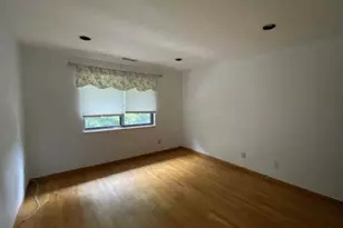 41 E View Ct, Jericho, NY 11753 - Photo 5