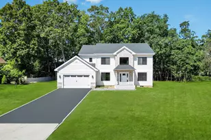 84 W James Hawkins Rd, Moriches, NY 11955 - Photo 3