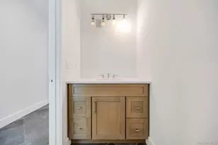 84 W James Hawkins Rd, Moriches, NY 11955 - Photo 33