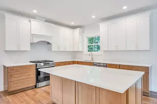 84 W James Hawkins Rd, Moriches, NY 11955 - Photo 13