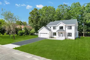 84 W James Hawkins Rd, Moriches, NY 11955 - Photo 5