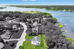 84 W James Hawkins Rd, Moriches, NY 11955 - Photo 9