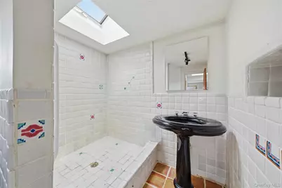 107 1st Place, Bellmore, NY 11710 - Photo 19