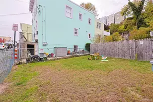 147 Orchard St, Yonkers, NY 10703 - Photo 25