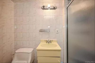 144-36 73rd Avenue, Kew Gardens, NY 11367 - Photo 17