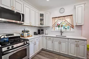 133-15 231st St, Springfield Gardens, NY 11413 - Photo 7