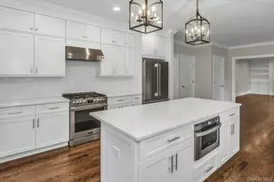 38 N Woodhull Rd, Huntington, NY 11743 - Photo 5