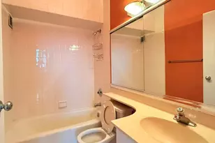 2 Bay Club Dr, Bayside, NY 11360 - Photo 9