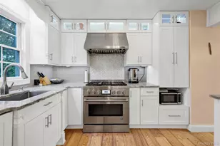 3 Kakiat Ln, Spring Valley, NY 10977 - Photo 5