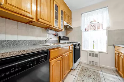 72-10 112th Street #5E, Forest Hills, NY 11375 - Photo 11