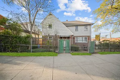 17211 Horace Harding Expressway, Fresh Meadows, NY 11365 - Photo 17