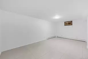 172-11 Horace Harding Expy, Fresh Meadows, NY 11365 - Photo 15