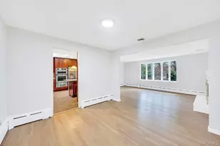 619 Caledonia Rd, Dix Hills, NY 11746 - Photo 23