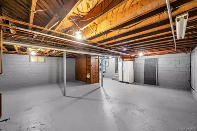 619 Caledonia Road, Dix Hills, NY 11746 - Photo 41