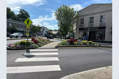 56 Pondfield Road W #4A, Bronxville, NY 10708 - Photo 19