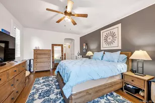 111-15 75th Ave, Forest Hills, NY 11375 - Photo 11