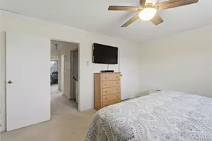 313 Mariners Way, Copiague, NY 11726 - Photo 17