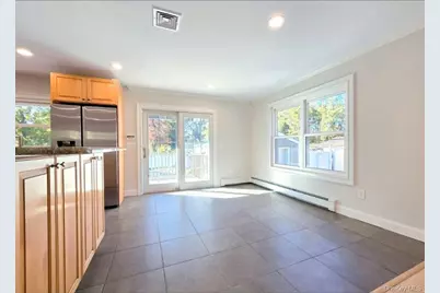 124 S Coleman Road, Centereach, NY 11720 - Photo 9