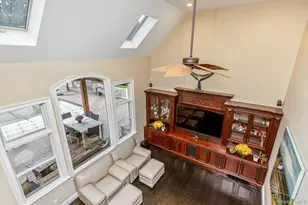 42 Old Neck Ct, Manorville, NY 11949 - Photo 13