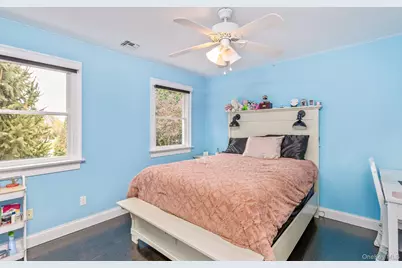 42 Old Neck Court, Manorville, NY 11949 - Photo 23