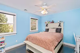 42 Old Neck Ct, Manorville, NY 11949 - Photo 23