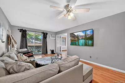 366 Country Club Lane, Pomona, NY 10970 - Photo 11