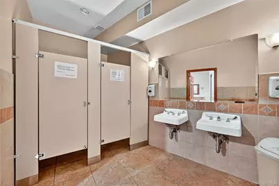 366 Country Club Lane, Pomona, NY 10970 - Photo 29