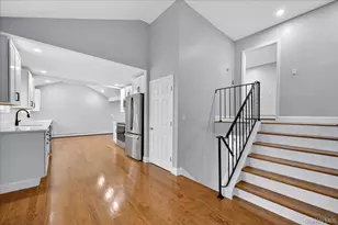 13 Mountain View Ave, Saugerties, NY 12477 - Photo 7