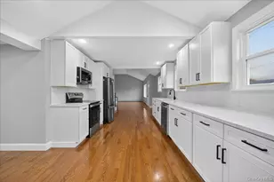 13 Mountain View Ave, Saugerties, NY 12477 - Photo 9