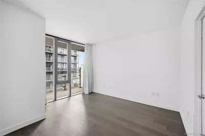 13103 40 Road #11Q, Flushing, NY 11354 - Photo 11